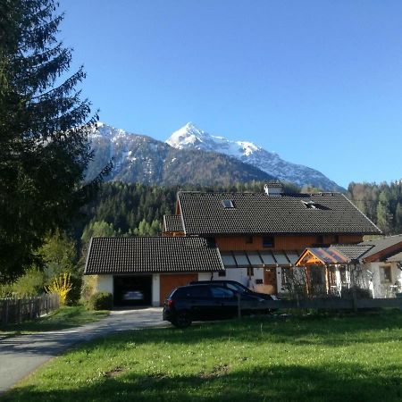 Haus Der Sonne Apartment Kotschach-Mauthen Exterior photo